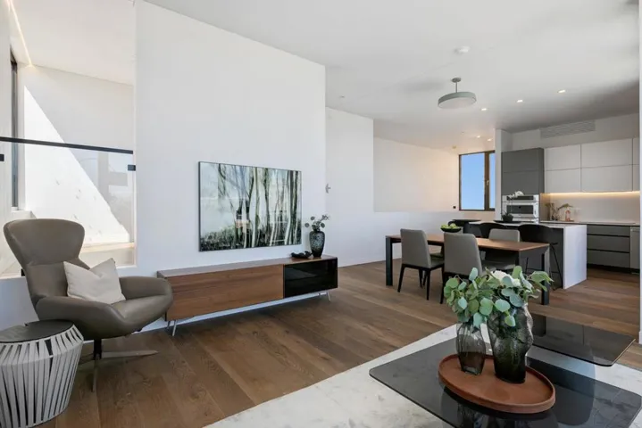 1040 Laurel Street, San Carlos, California 94070