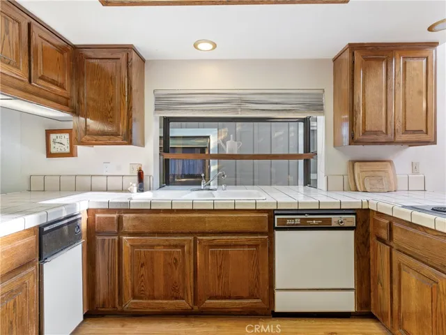 25 Mela Lane, Rancho Palos Verdes, California 90275