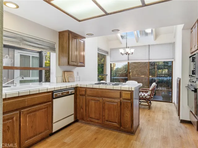 25 Mela Lane, Rancho Palos Verdes, California 90275