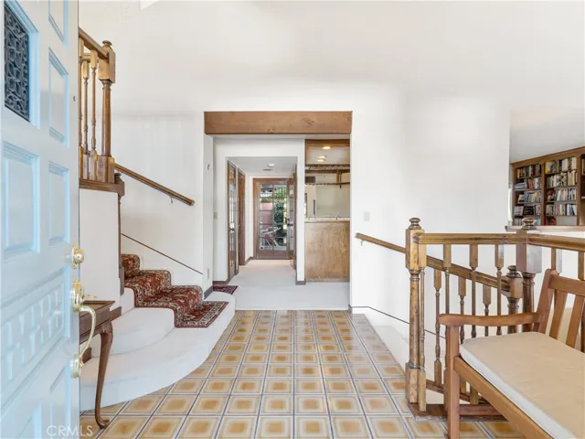 25 Mela Lane, Rancho Palos Verdes, California 90275