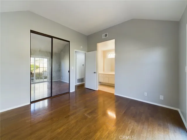 23 Edgestone 139, Irvine, California 92606