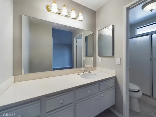 23 Edgestone 139, Irvine, California 92606
