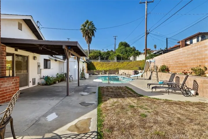 2071 Upland Street, Rancho Palos Verdes, California 90275