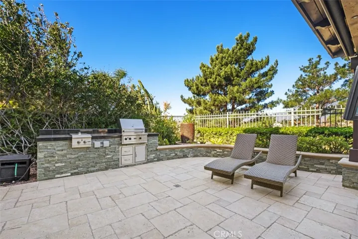 16 Mountain Laurel, Rancho Santa Margarita, California 92679