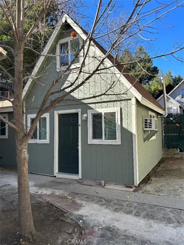 23689 Manzanita Drive Unit 2, Crestline, California 92325