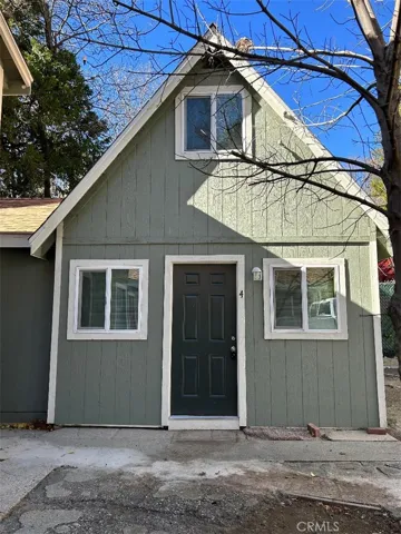 23689 Manzanita Drive Unit 2, Crestline, California 92325