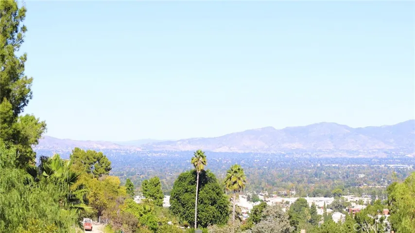4501 Grimes Place, Encino, California 91316