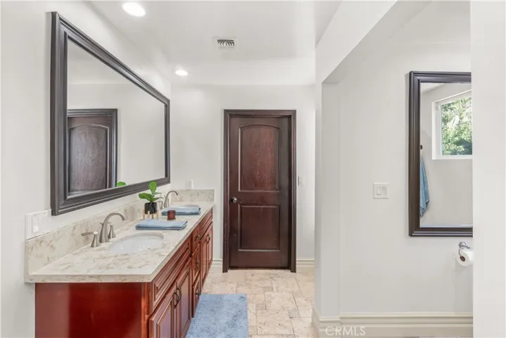 4501 Grimes Place, Encino, California 91316