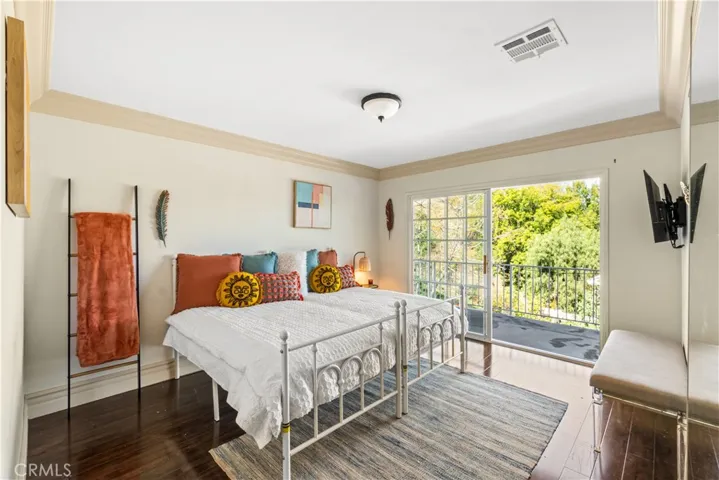 4501 Grimes Place, Encino, California 91316