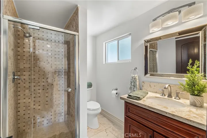 4501 Grimes Place, Encino, California 91316