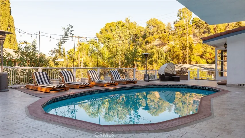 4501 Grimes Place, Encino, California 91316