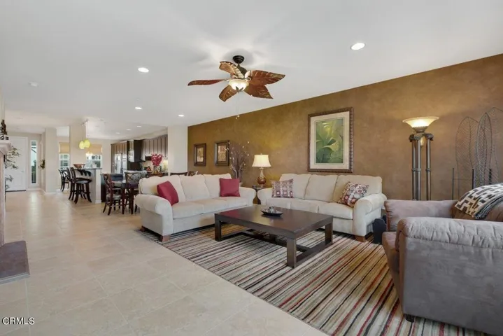012_1532-seabridge-ln-oxnard-ca-usa-016