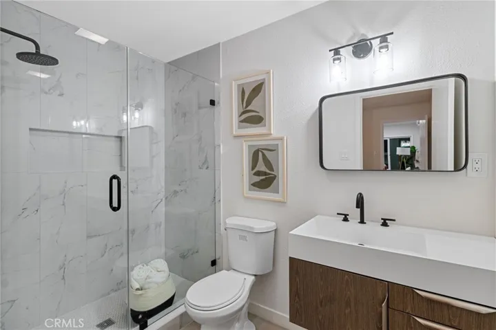 719 E Theodore Street, Banning, California 92220
