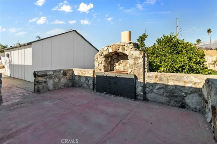 719 E Theodore Street, Banning, California 92220
