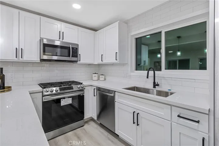 719 E Theodore Street, Banning, California 92220