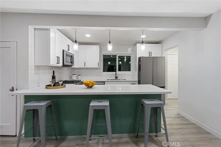 719 E Theodore Street, Banning, California 92220