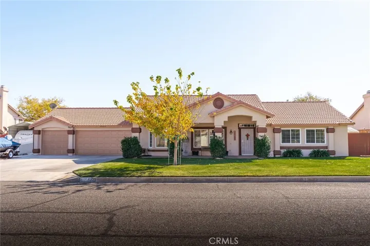 15669 Travis Street, Hesperia, California 92345