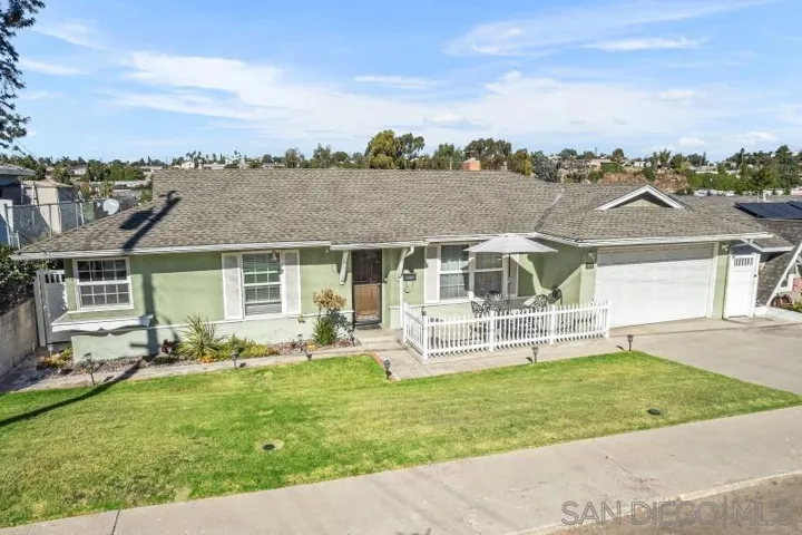 1602 Angelus Ave, Lemon Grove, California 91945