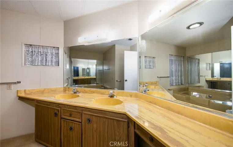 1251 Lugonia Avenue E 57, Redlands, California 92374