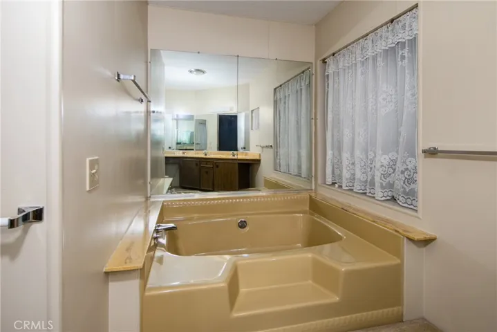 1251 Lugonia Avenue E 57, Redlands, California 92374