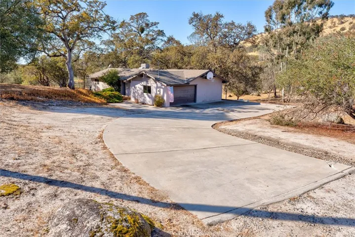 29150 Acorn Court, Coarsegold, California 93614