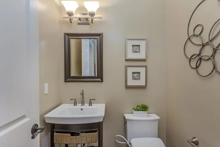 2033 Harmil Way, San Jose, California 95125
