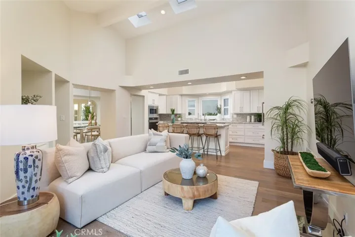 517 Avenida Del Verdor, San Clemente, California 92672