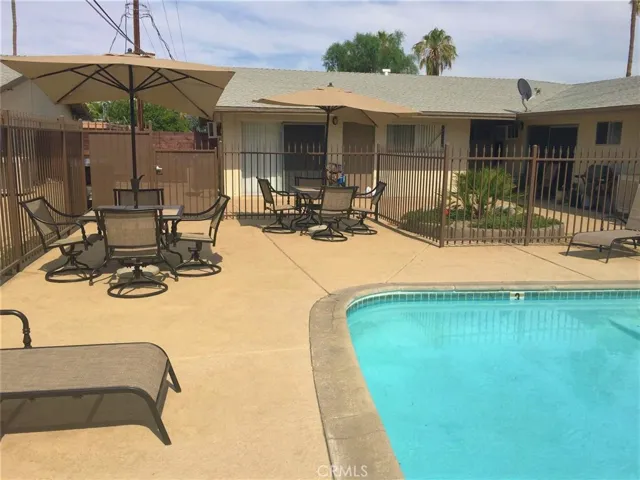 685 E Vista Chino 5, Palm Springs, California 92262