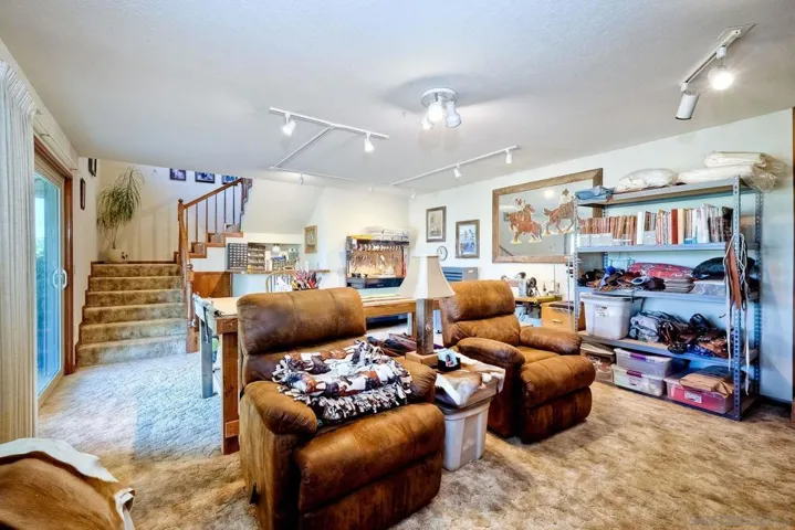 17241 Voorhes Ln, Ramona, California 92065