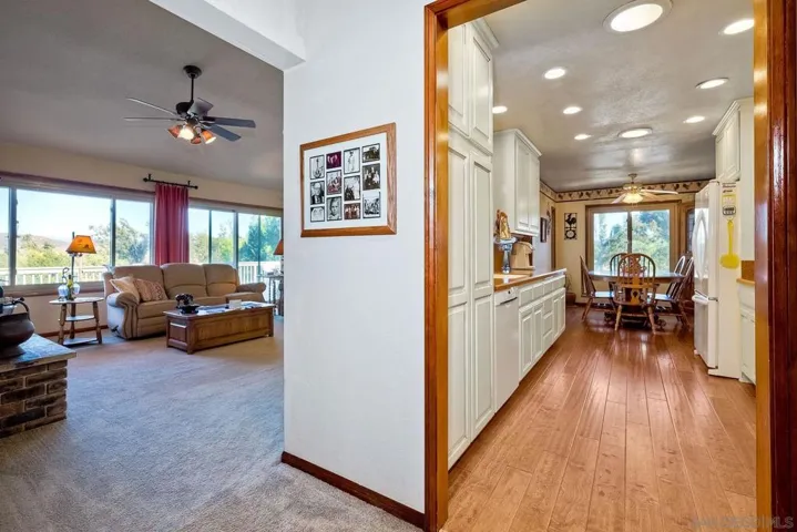 17241 Voorhes Ln, Ramona, California 92065