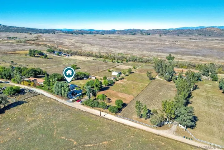 17241 Voorhes Ln, Ramona, California 92065