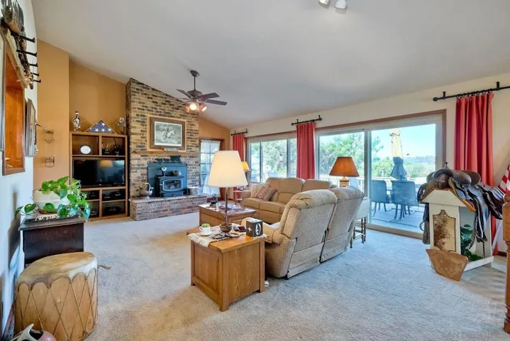 17241 Voorhes Ln, Ramona, California 92065