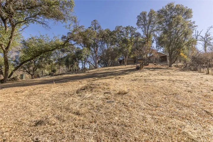4880 Hidden Springs Road, Mariposa, California 95338