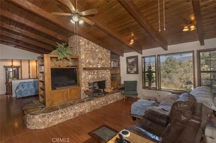 4880 Hidden Springs Road, Mariposa, California 95338