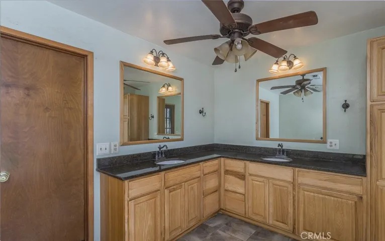 4880 Hidden Springs Road, Mariposa, California 95338