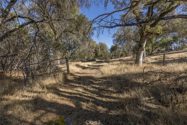 4880 Hidden Springs Road, Mariposa, California 95338