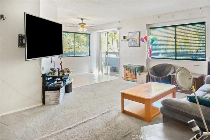 26856 Claudette Street Unit 721, Canyon Country, California 91351