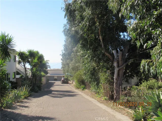 private shared driveway