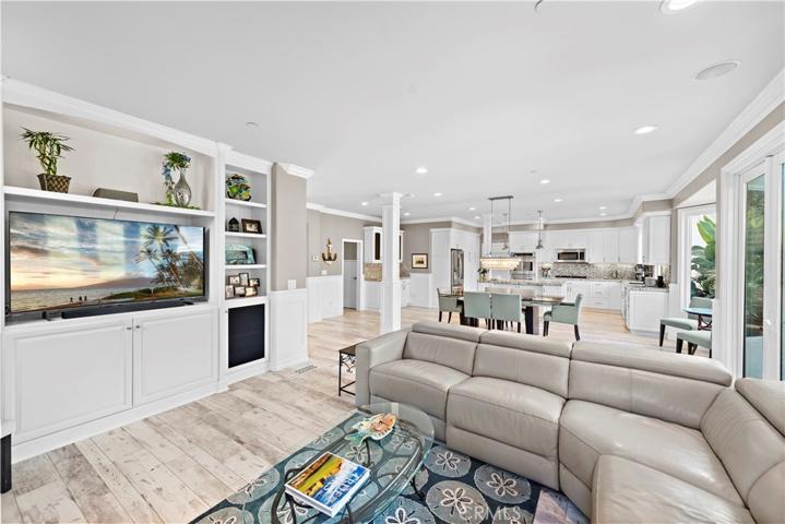 206 Avenida Barcelona, San Clemente, California 92672