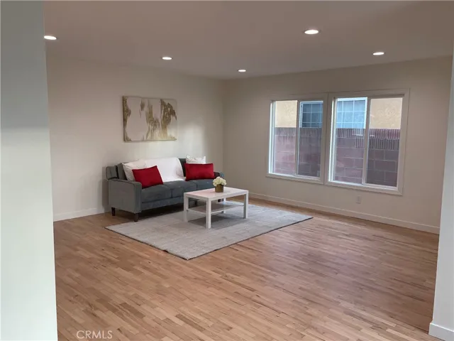 1210 Ronan Avenue, Wilmington, California 90744