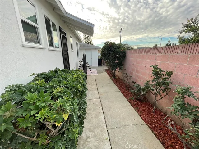 1210 Ronan Avenue, Wilmington, California 90744