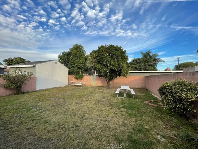 1210 Ronan Avenue, Wilmington, California 90744