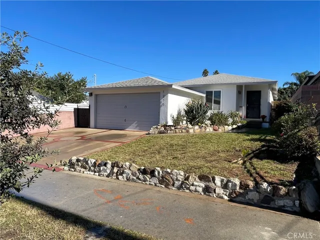 1210 Ronan Avenue, Wilmington, California 90744