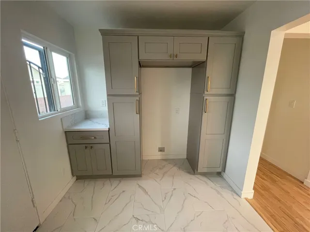 1210 Ronan Avenue, Wilmington, California 90744