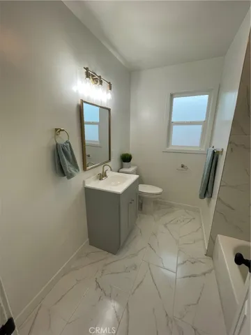 1210 Ronan Avenue, Wilmington, California 90744