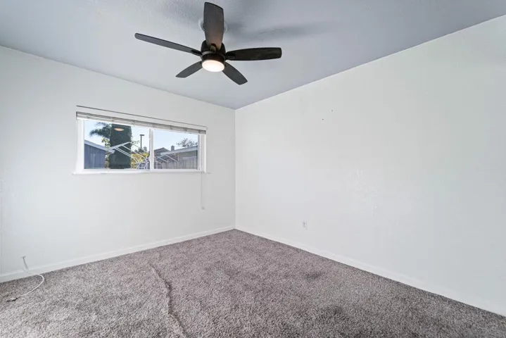 9731 Abbeyfield Rd, Santee, California 92071