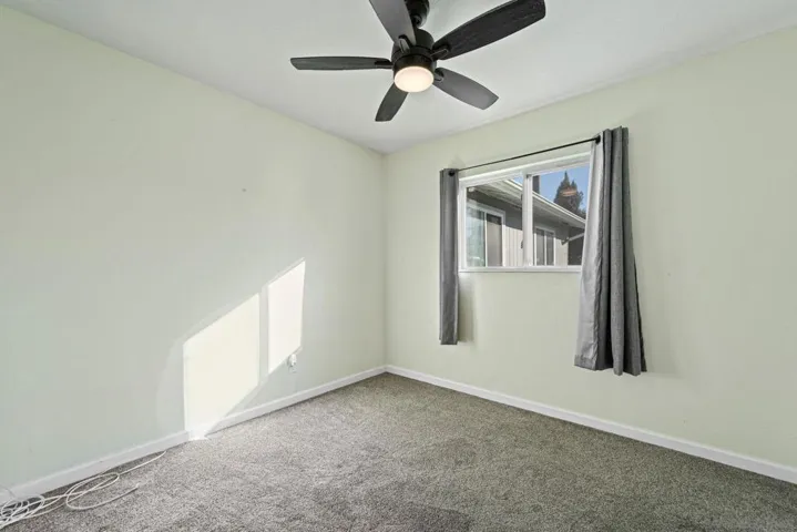 9731 Abbeyfield Rd, Santee, California 92071