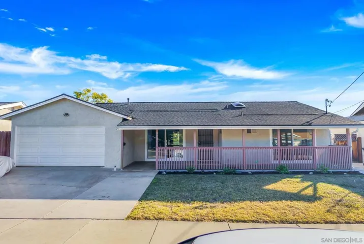 9731 Abbeyfield Rd, Santee, California 92071