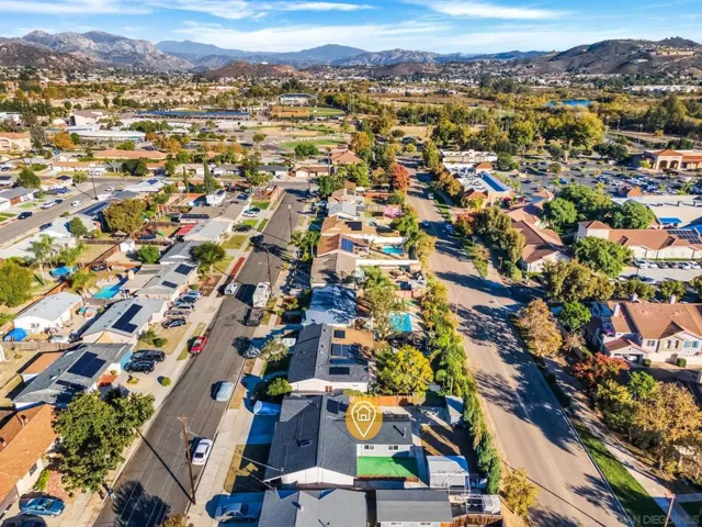 9731 Abbeyfield Rd, Santee, California 92071
