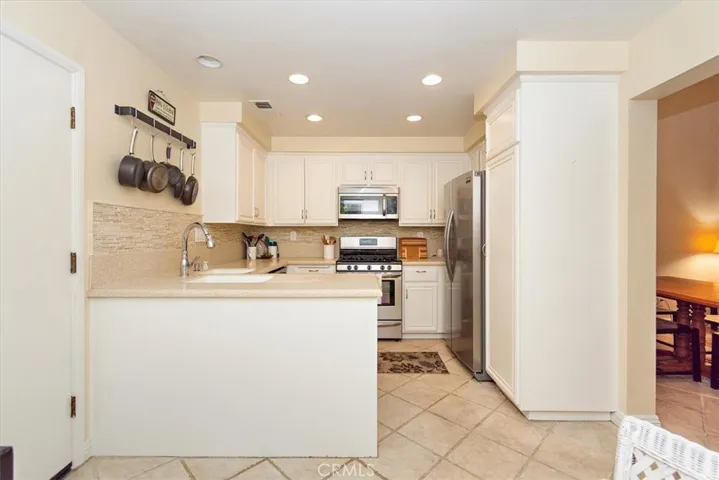 18136 Bird Court, Fountain Valley, California 92708